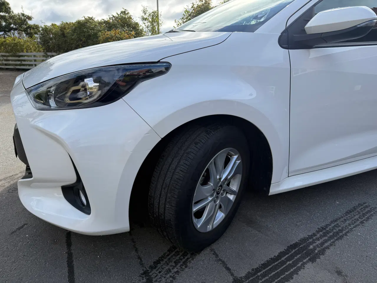 Billede 6 - Toyota Yaris hybrid e-active 1.5  26 tkm