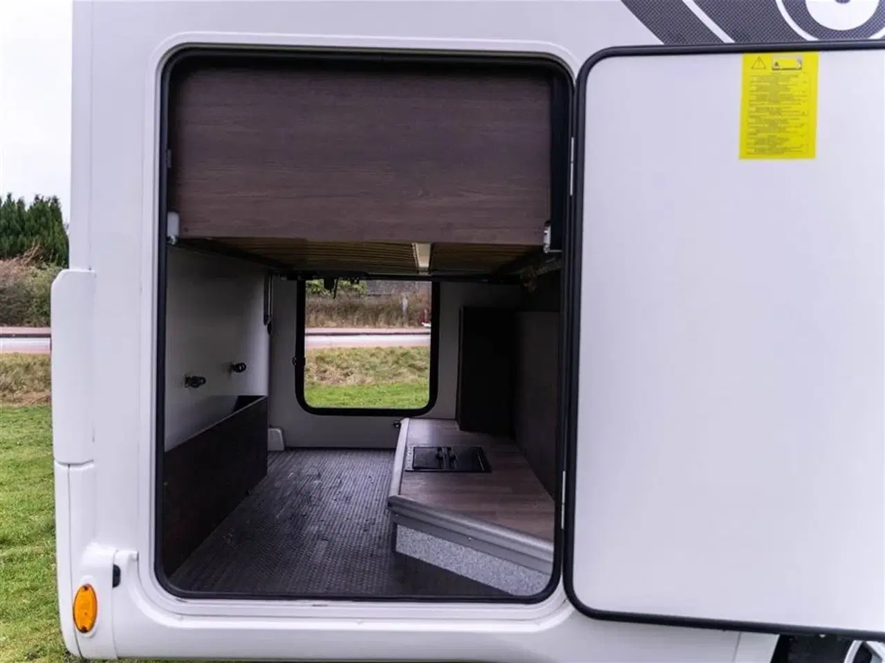 Billede 44 - 2022 - Benimar Sport 340