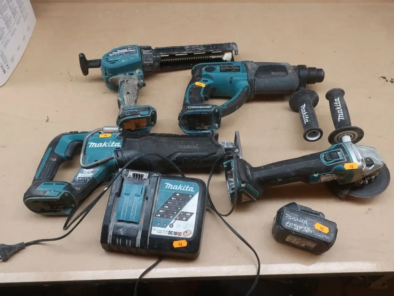 Billede 1 - Rundsav, Borehammer mv. MAKITA Model: DCG 180, DHR 202, DC18RC