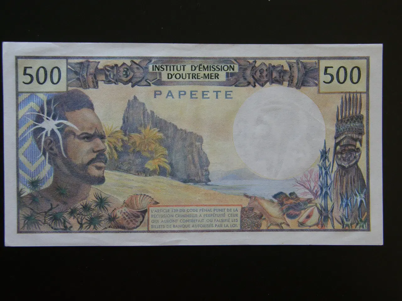 Billede 2 - Tahiti  500 Francs 1985  P25d  Unc.