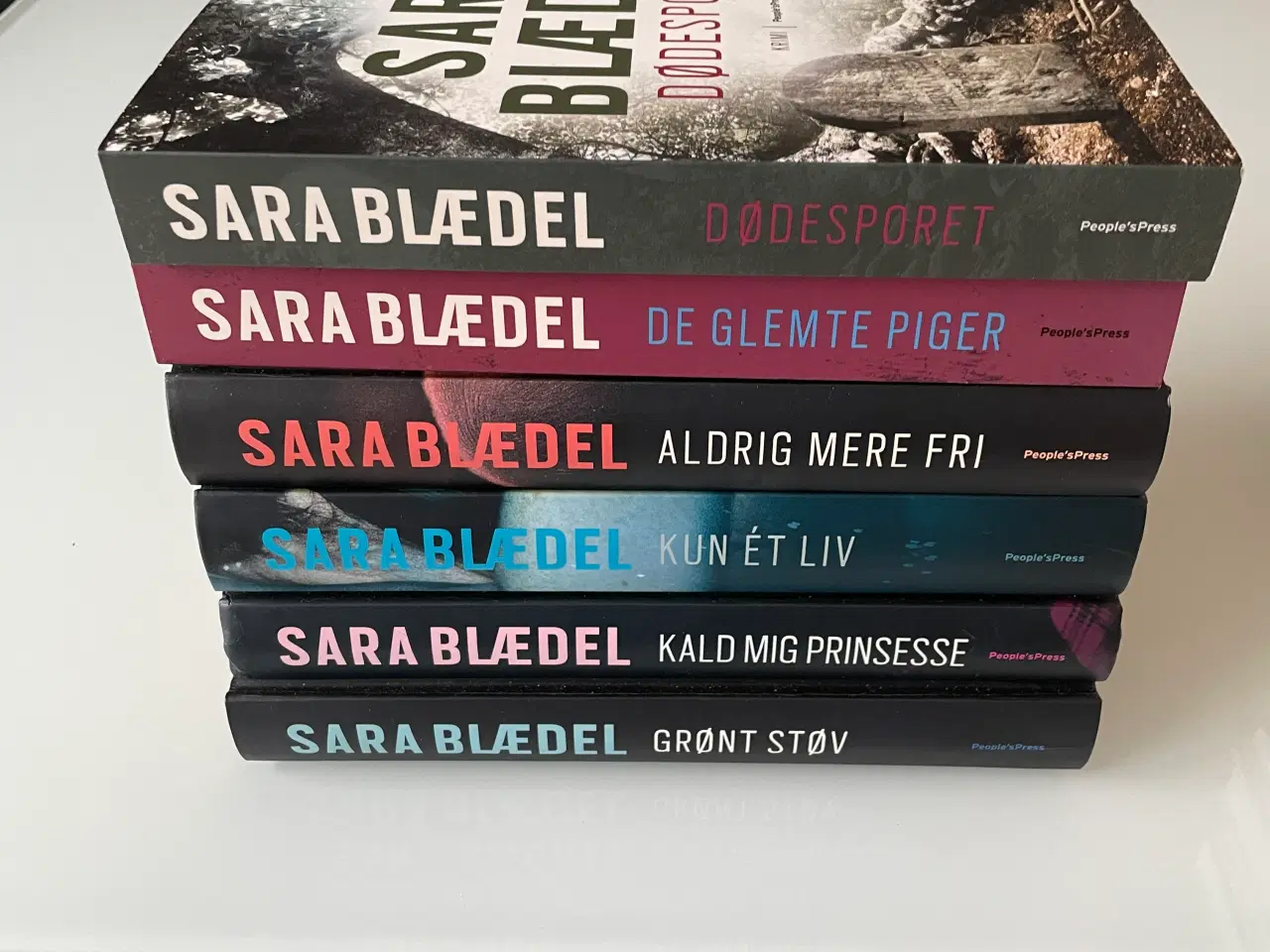 Billede 1 - Sara Blædel bøger