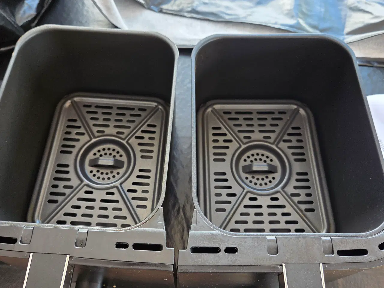 Billede 2 - Ninja AF400EU Foodi Max Dual Zone Airfryer - 2470W