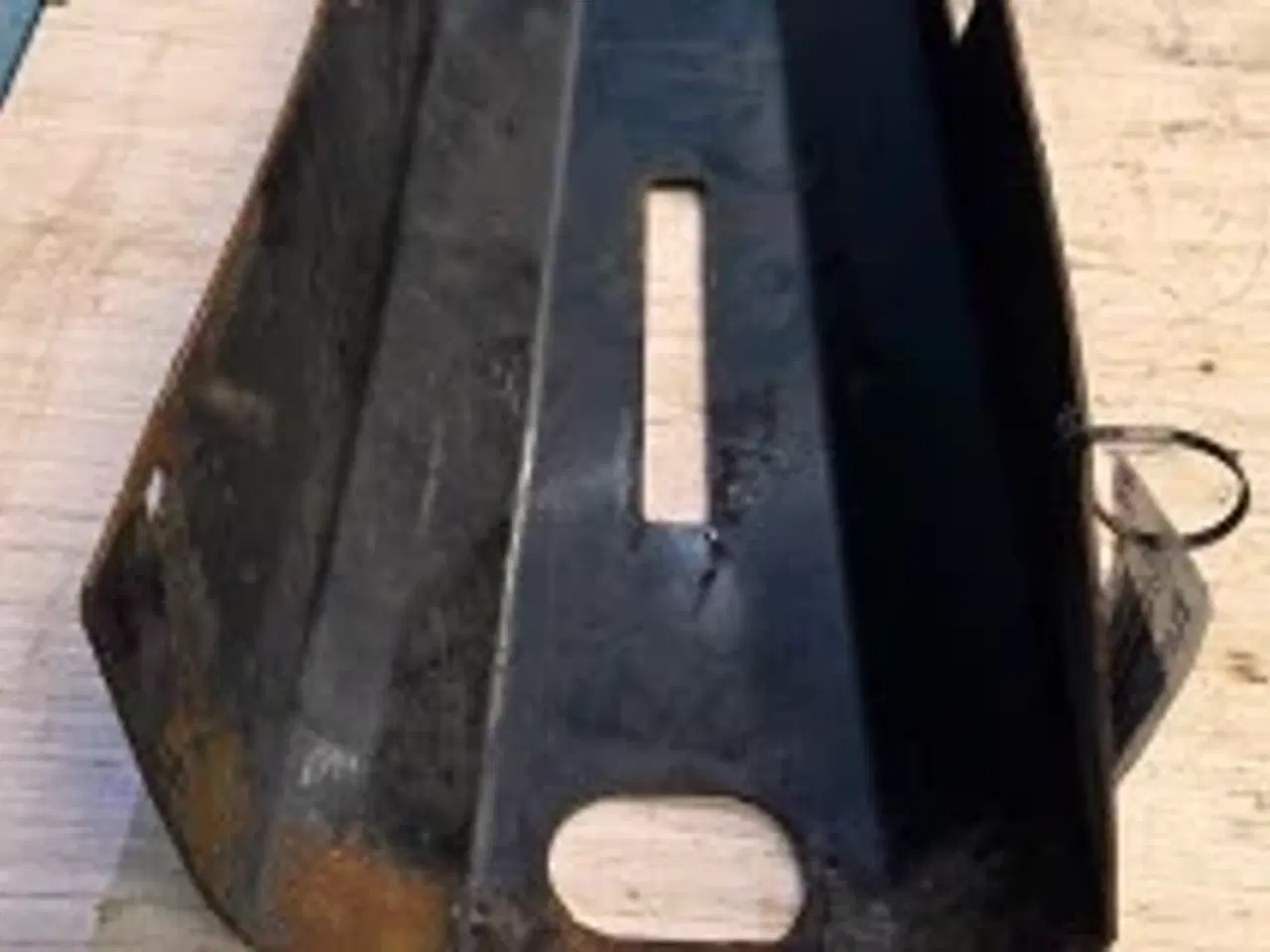 Billede 4 - New Holland TM190 Afskærmning 82027401