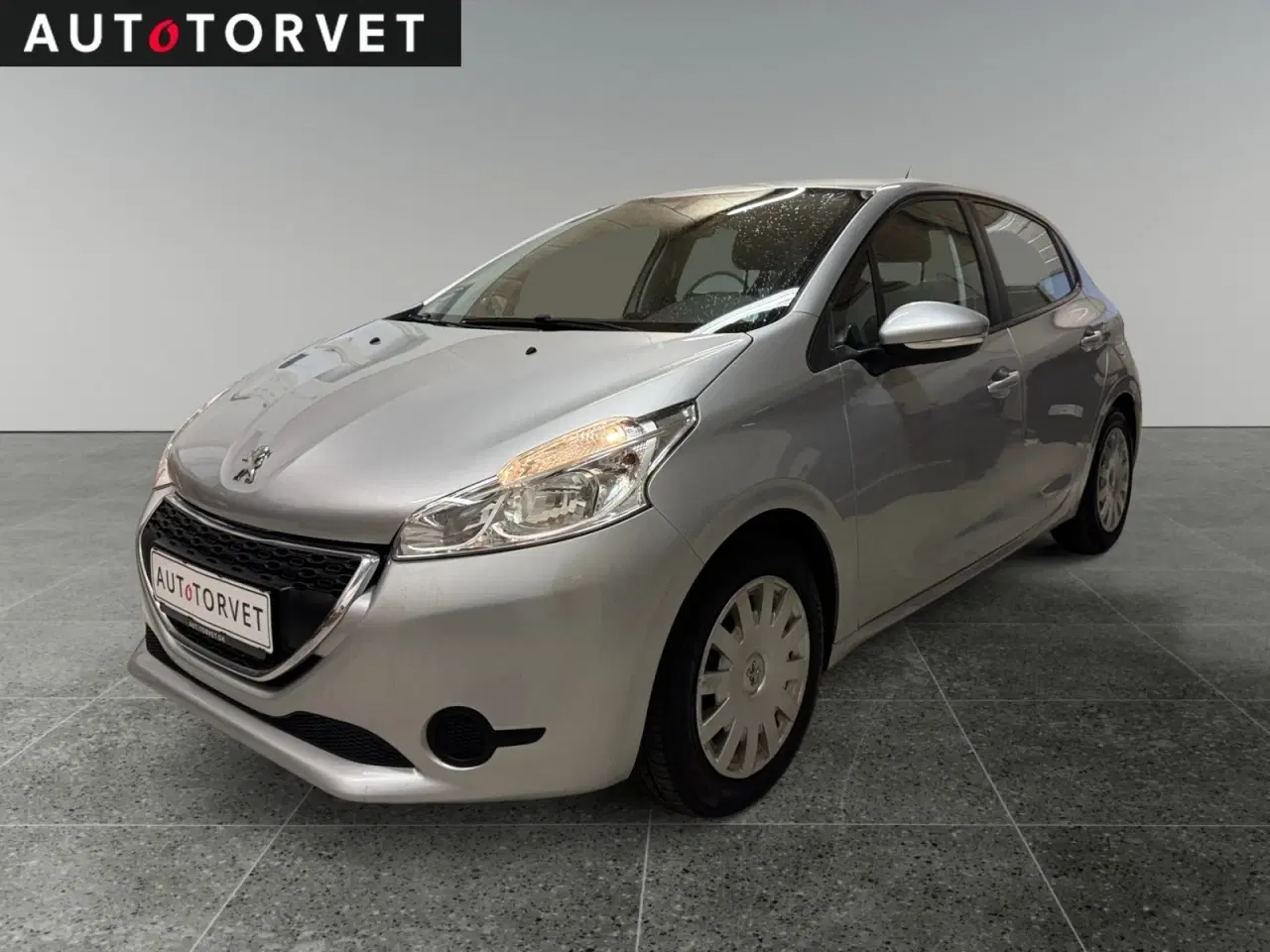 Billede 1 - Peugeot 208 1,2 VTi 82 Active Navigator