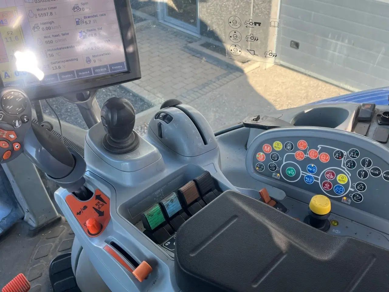 Billede 7 - New Holland T7.315 Med frontlift