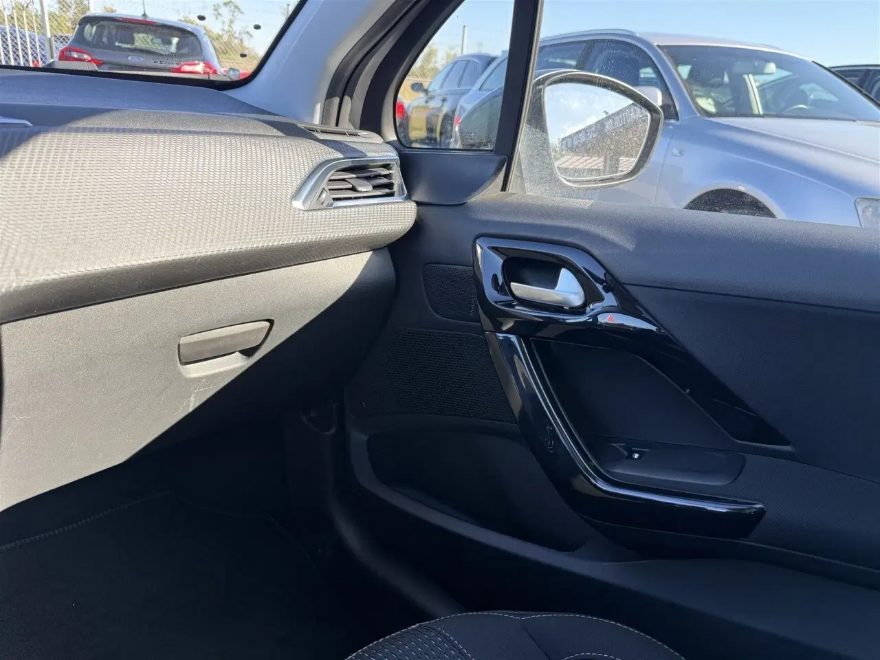 Billede 20 - Peugeot 208 1,6 BlueHDi Desire Sky 100HK 5d