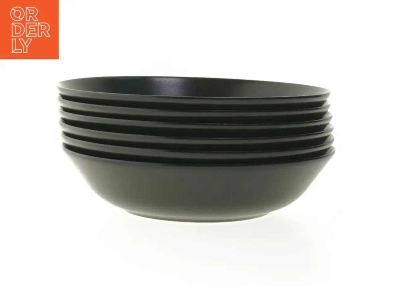 Billede 2 - Sæt af sorte dybe tallerkener fra IKEA (str. Ø 22x5 cm)