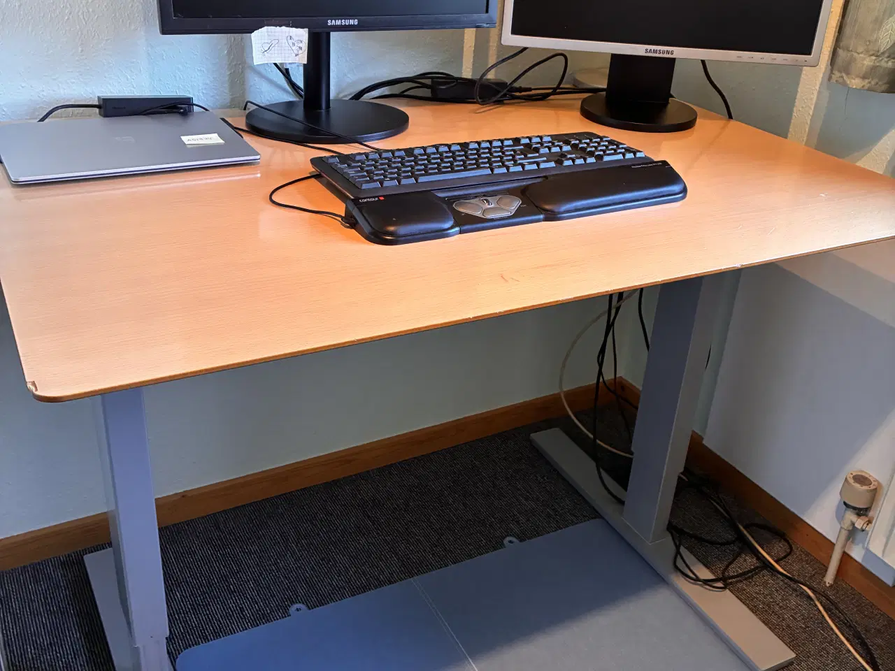 Billede 1 - Hæve/sænkebord elektrisk