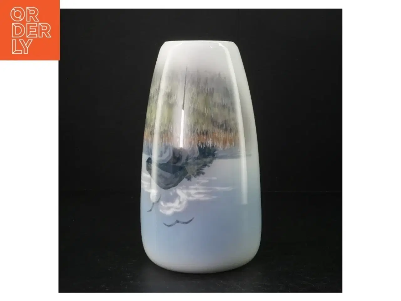 Billede 3 - Royal Copenhagen Vase, med gravhøj fra Royal Copenhagen (str. 23 cm)