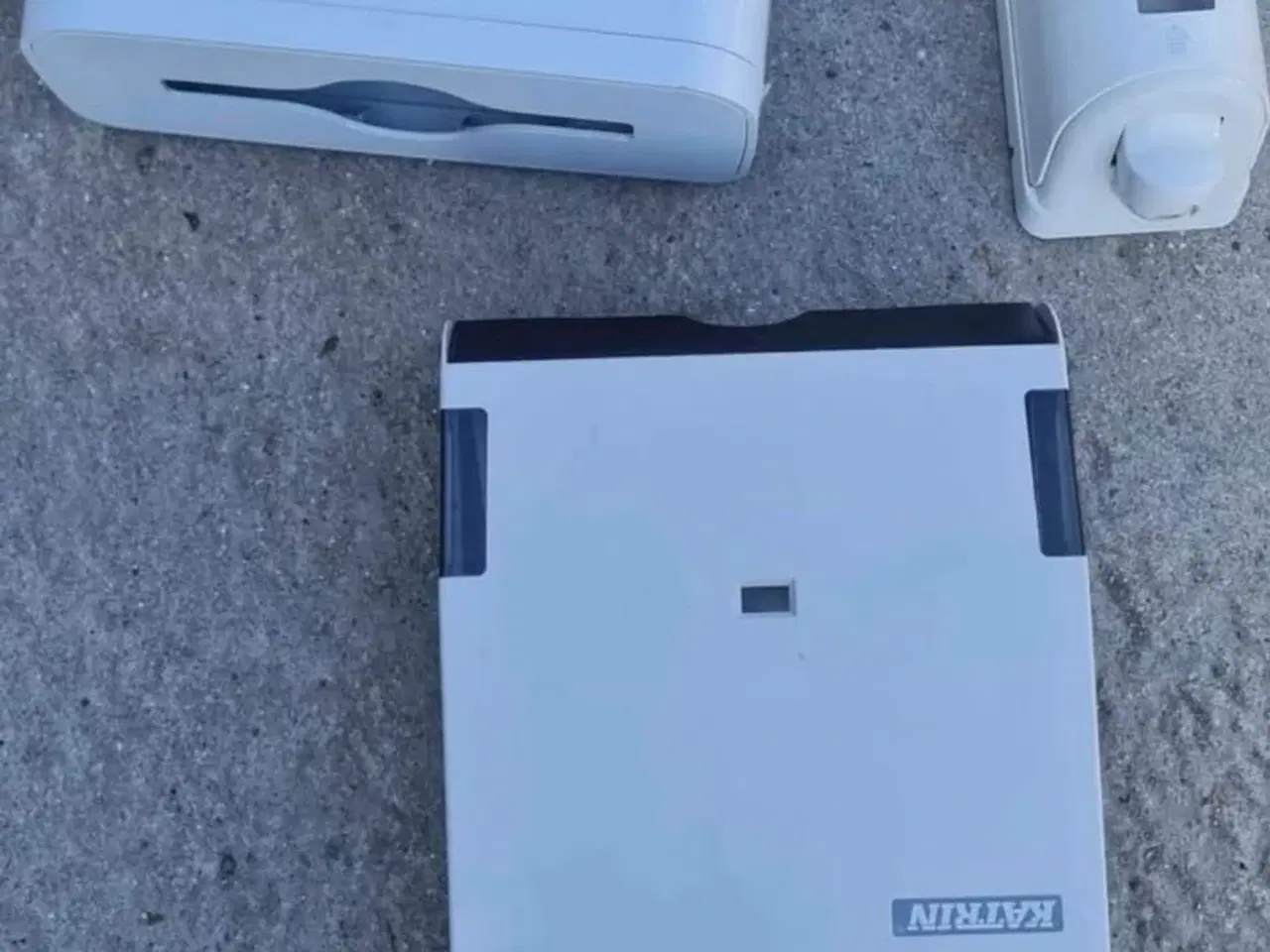 Billede 3 - Papir og sæbeholder