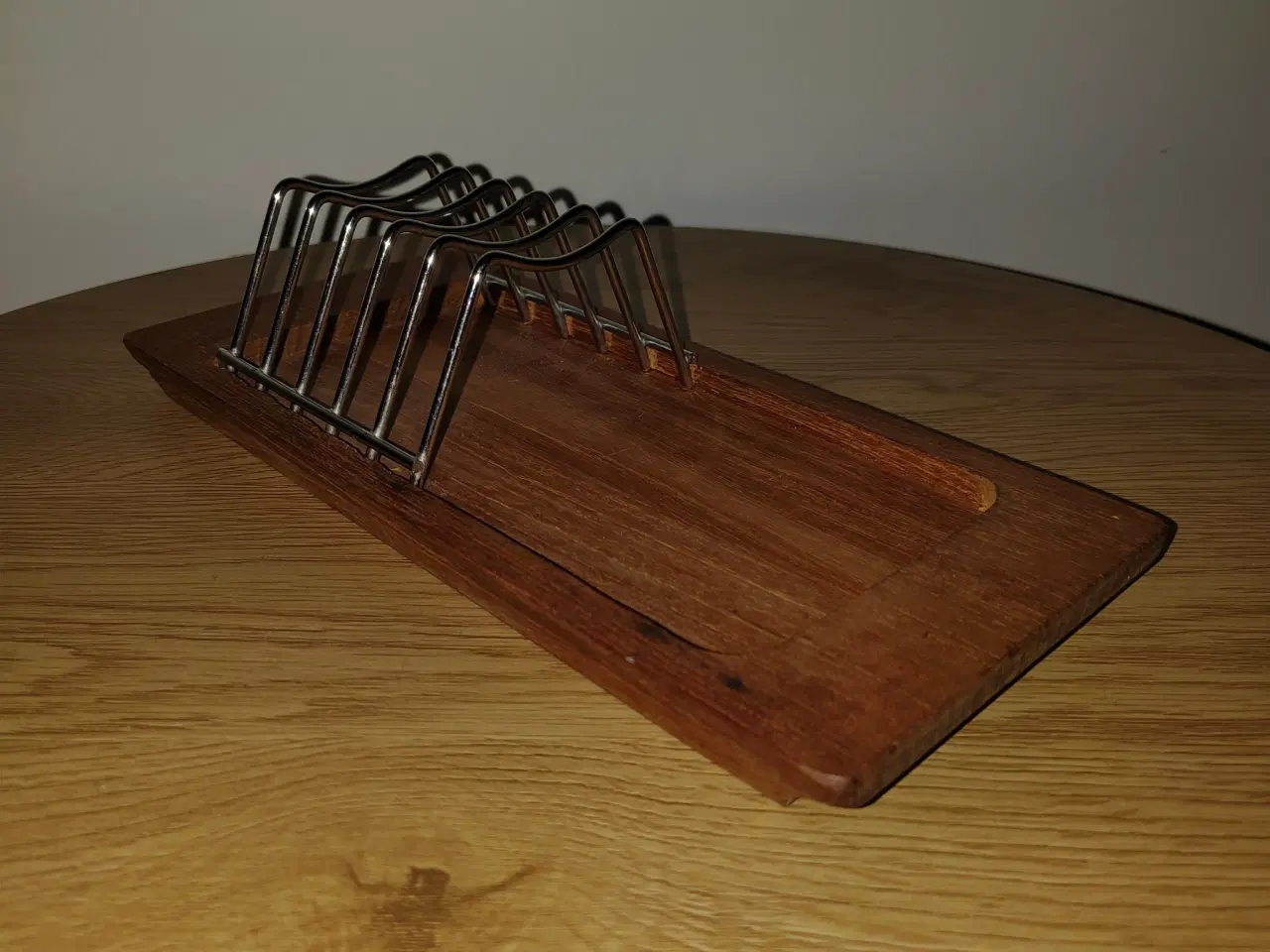 Billede 2 - Flot ældre teakbrevordner