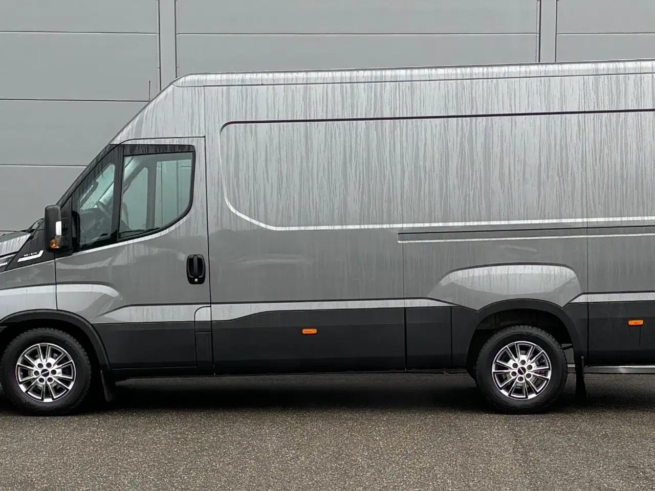 Billede 10 - Iveco Daily 3,0 35S21 12m³ Van AG8