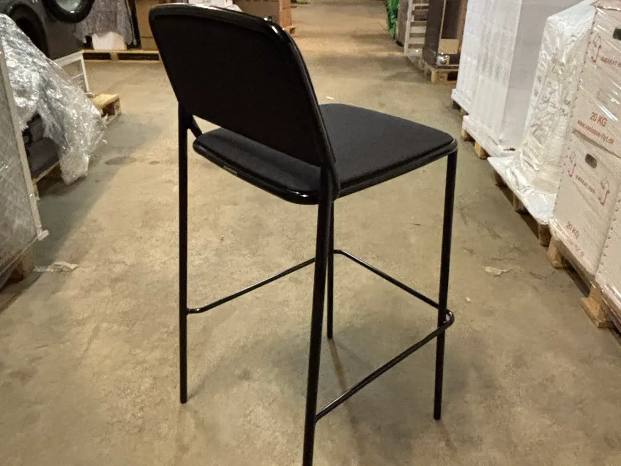 Billede 2 - Barstole i sort metal