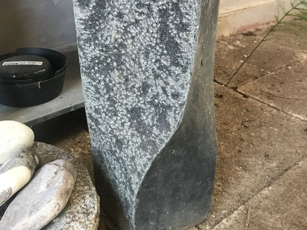 Billede 1 - Springsvandssten vandsten granit 