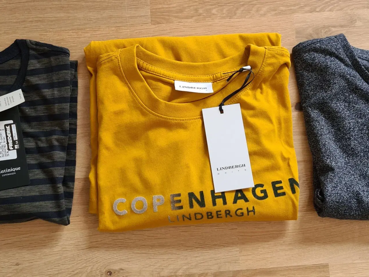 Billede 1 - NYE T-shirts Matinique og Lindbergh - str L