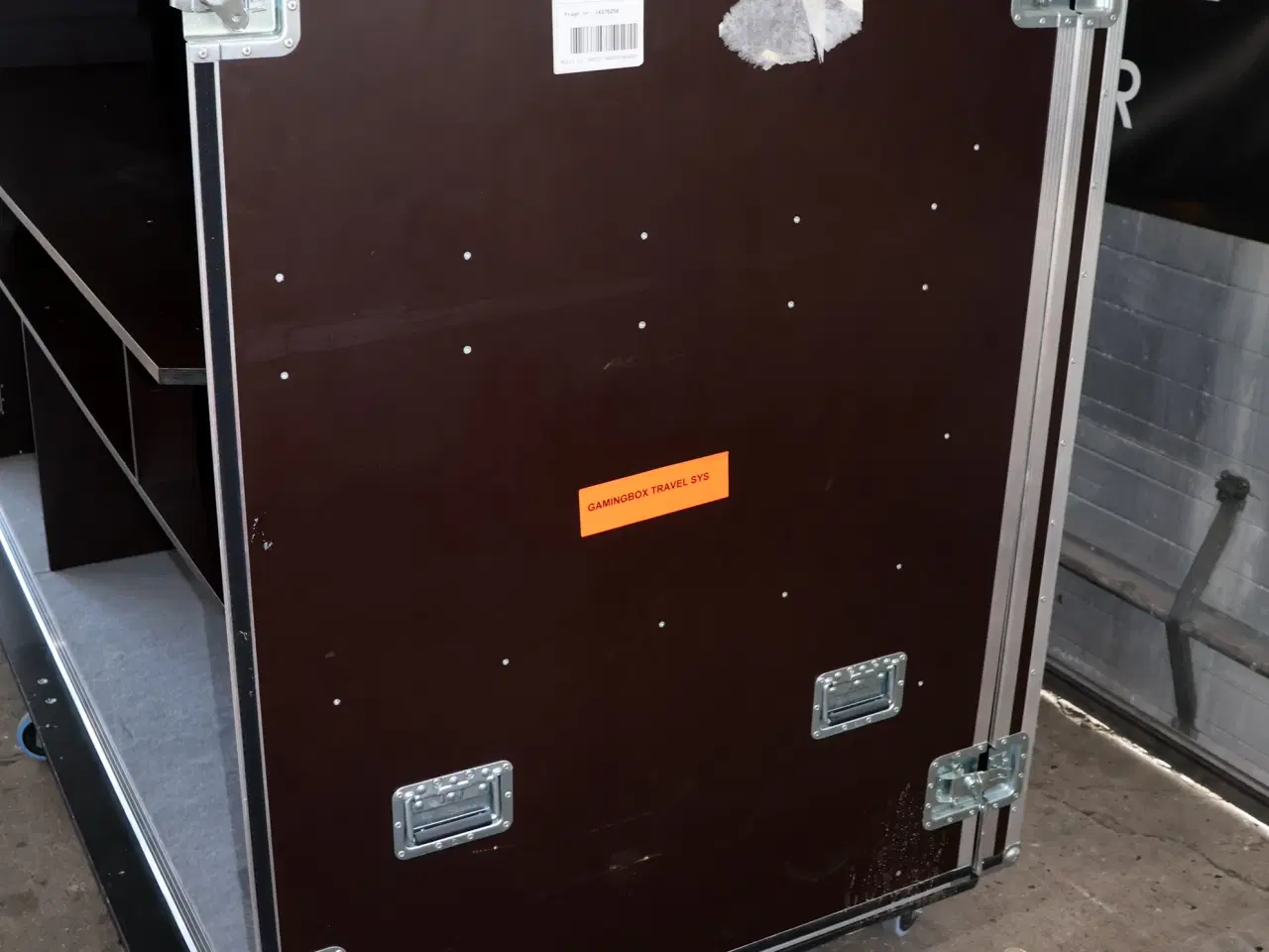 Billede 3 - Kæmpe Flightcase/transportkasser m/9 stk hjul