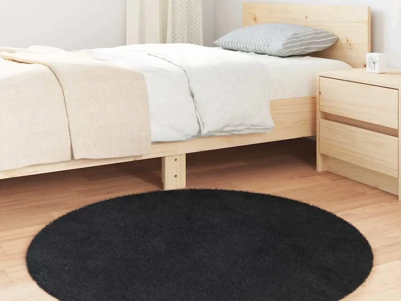 Billede 3 - Shaggy gulvtæppe NAVARRA 100x100 cm høje luv polyester sort