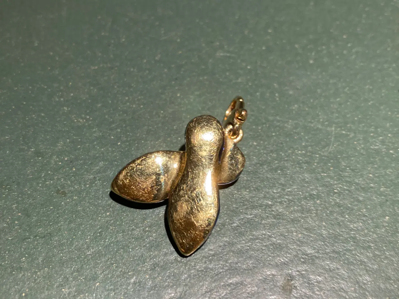 Billede 2 - hjertevedhæng med lang kæde