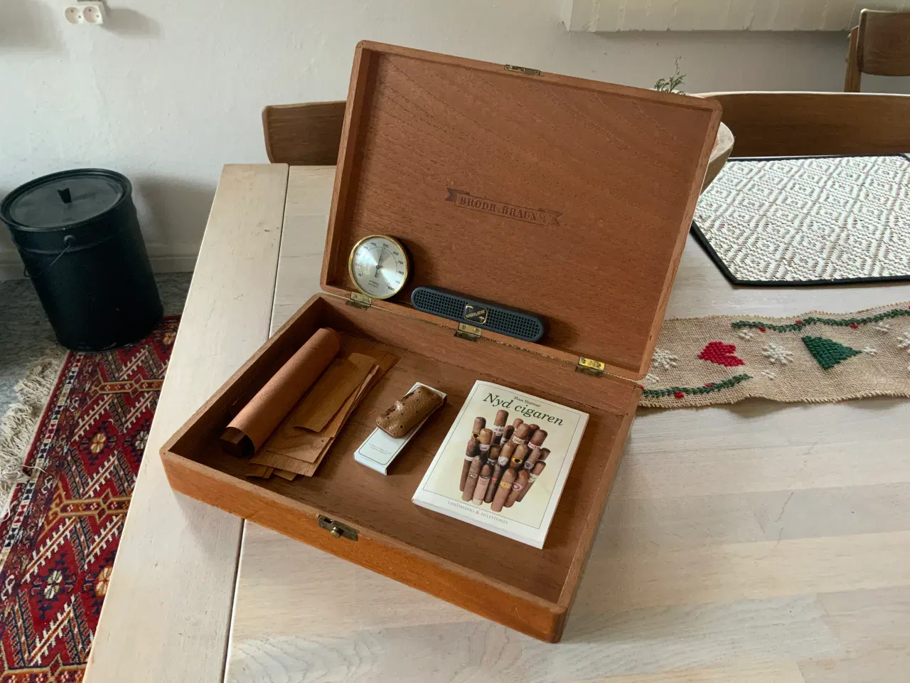 Billede 1 - Flot Cigar Humidore fra Brdr. brauns Cigarfabrik.