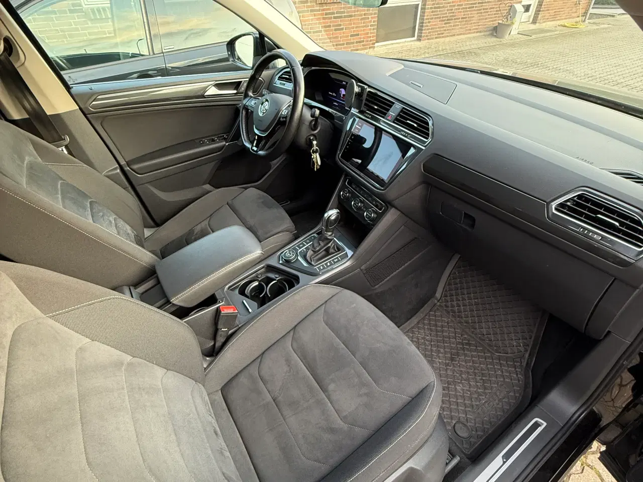 Billede 6 - VW Tiguan 2.0 TDI 240 Highline Van