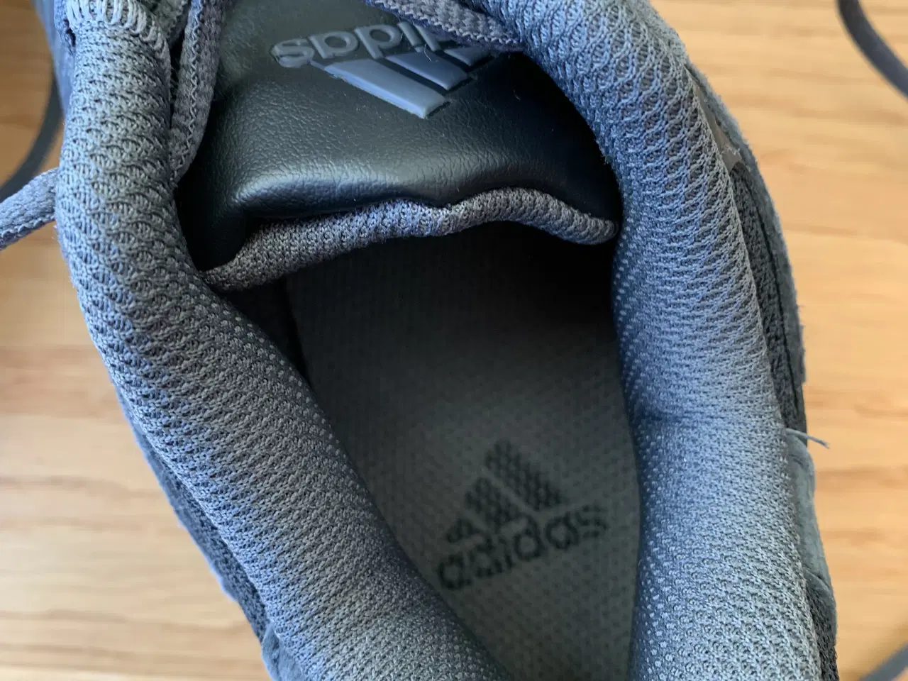 Billede 7 - Adidas sneakers str. 38