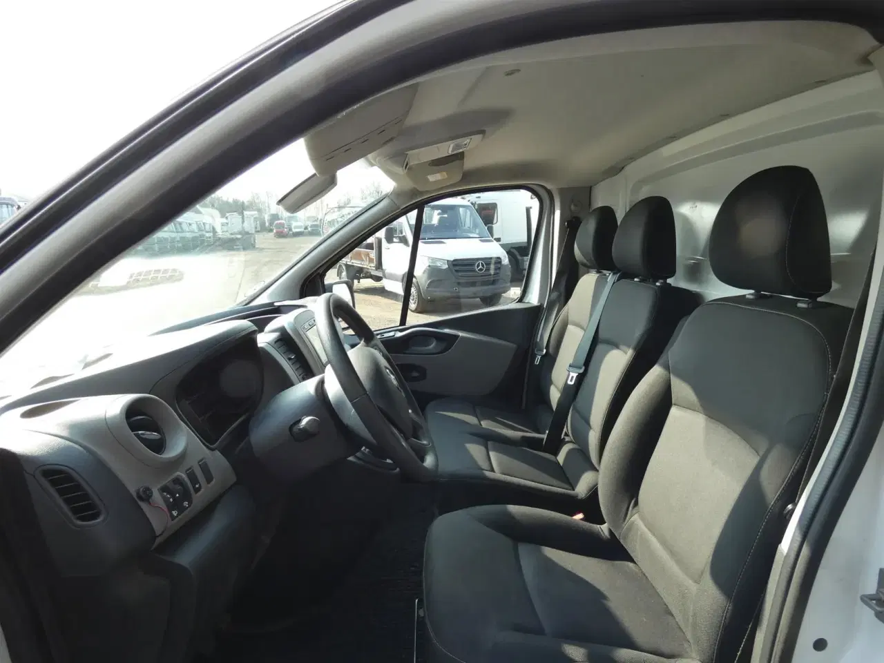 Billede 9 - Renault Trafic T27 L1H1 1,6 DCI start/stop 120HK Van 6g