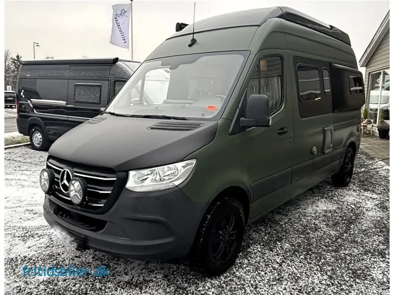 Billede 3 - 2024 - Hymer Free S600 Blue Evolution 170 HK   Hymer Free S600 bygget på MB Sprinter i en Blue Evolution med Hævetag og fed Grøn farve