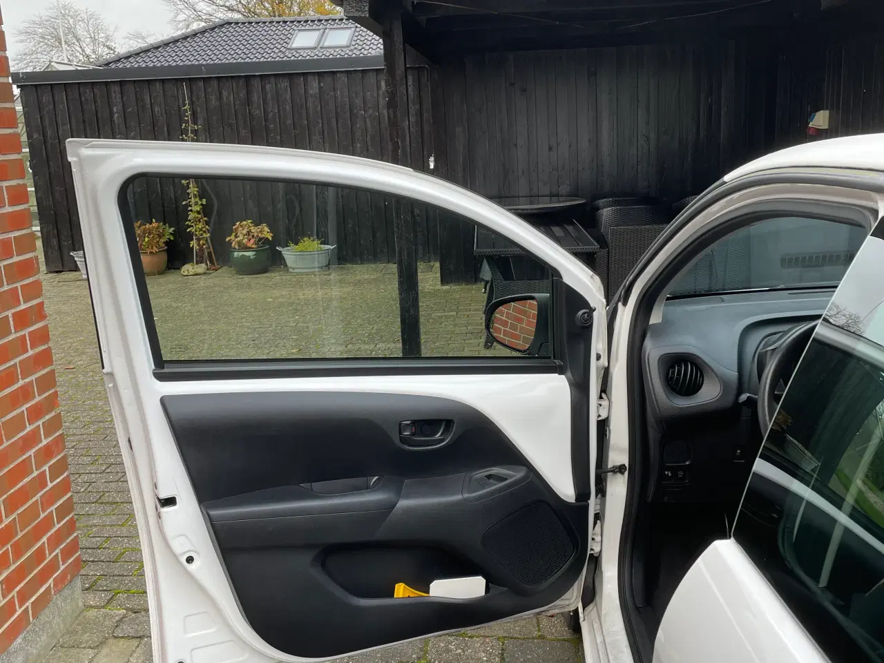 Billede 6 - Citroën C1 VTi 72 5-dørs – 2021 – Kun 57.000 km