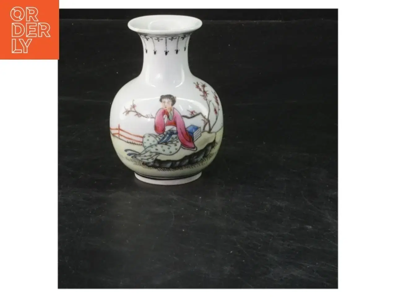 Billede 1 - Dekorativ keramikvase (str. 8x6 cm)