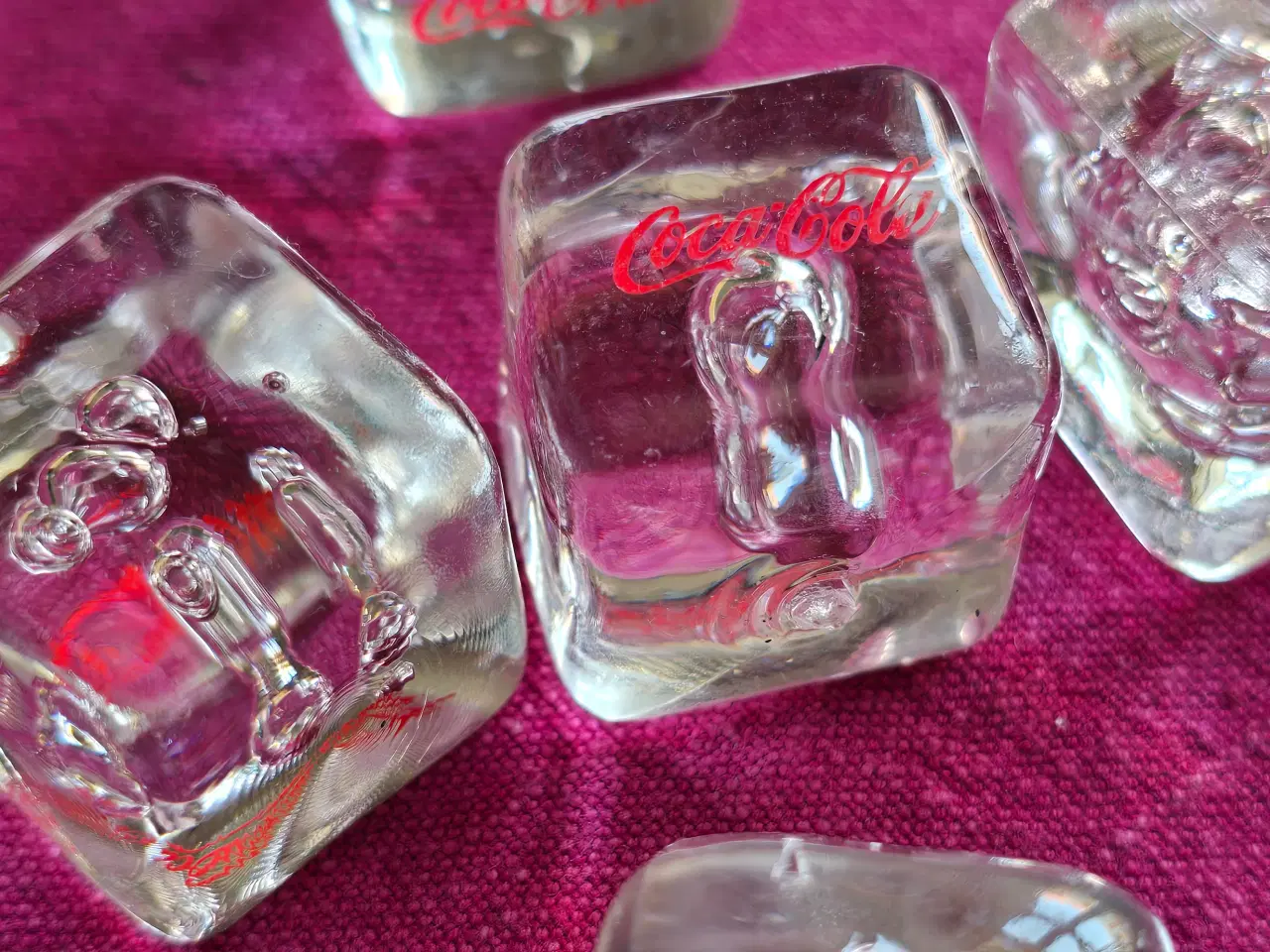 Billede 2 - Is cubes, Coca Cola