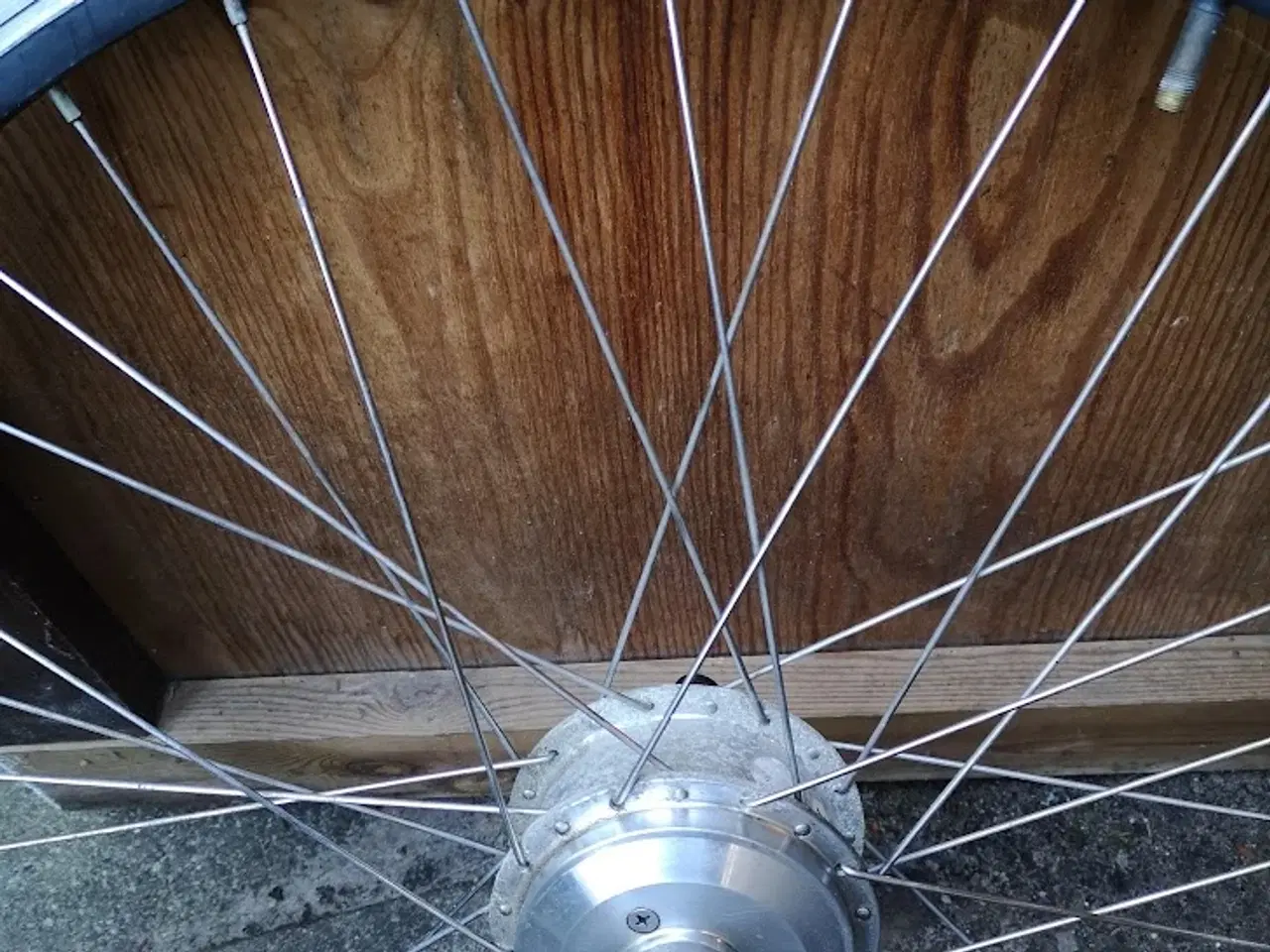 Billede 3 - Hjul 28" til el cykel 24 volt