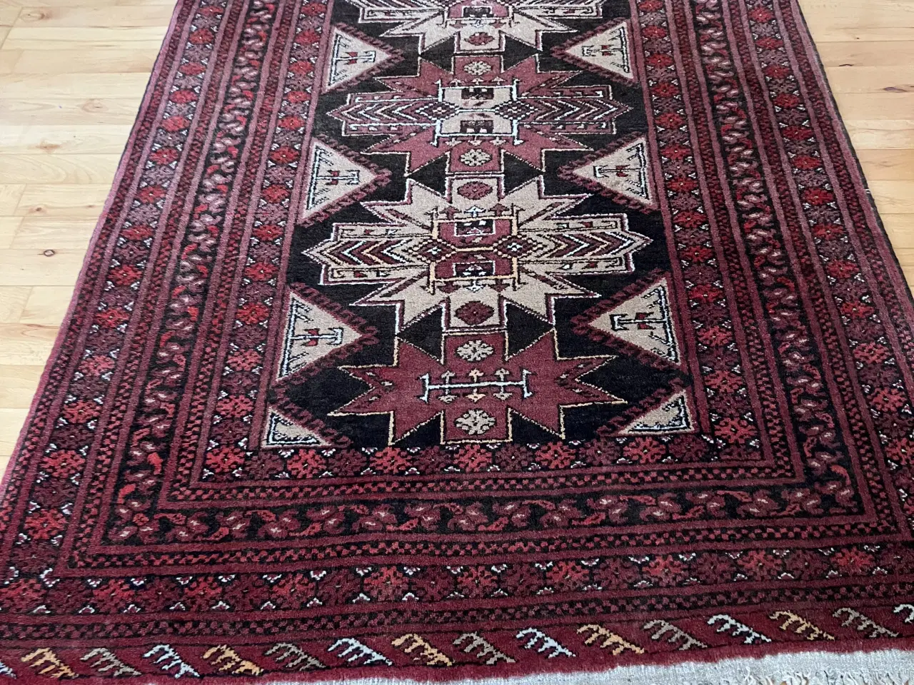 Billede 1 - Ægte orientalsk tæppe t