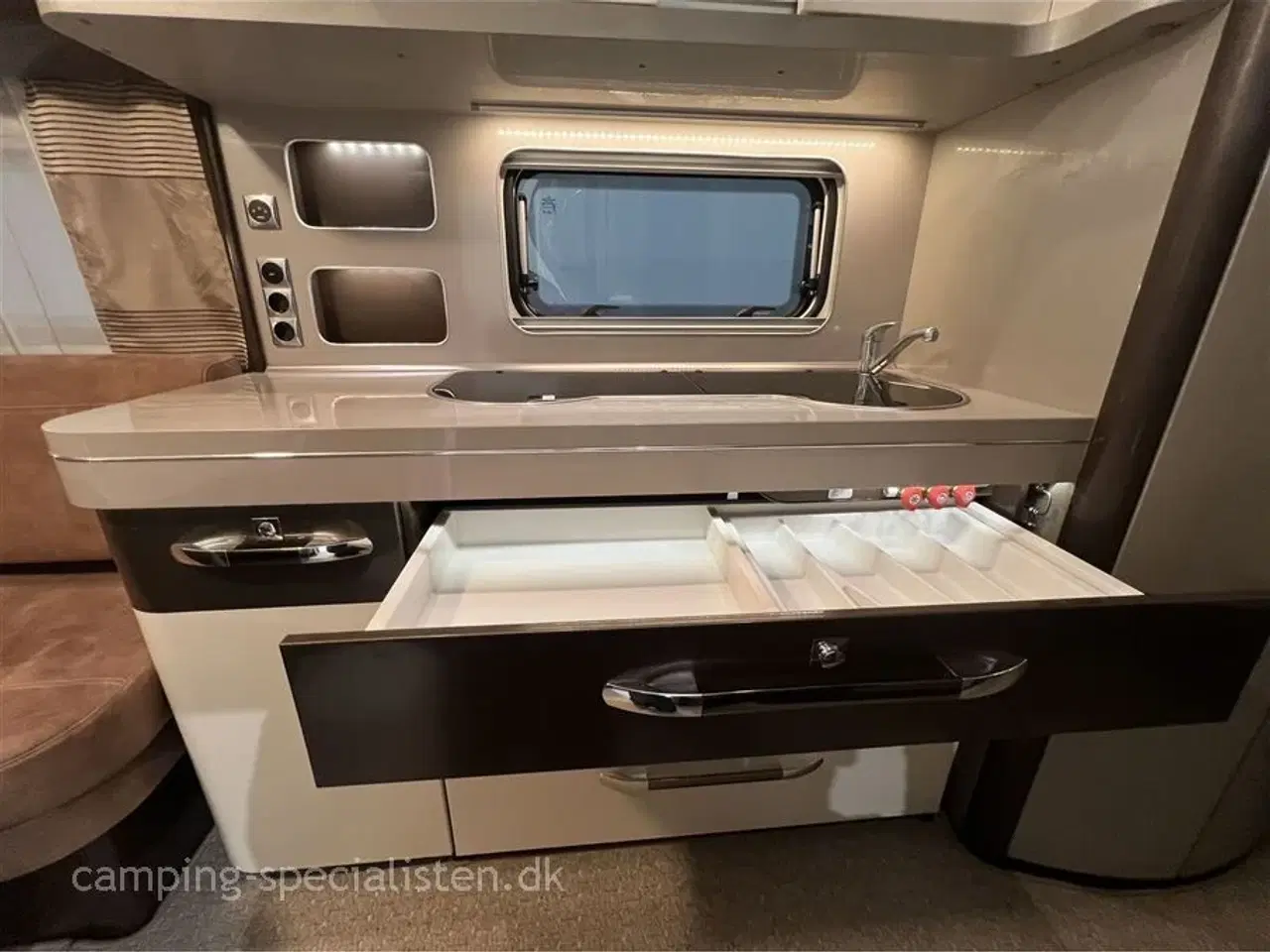 Billede 8 - 2018 - Hobby Premium 560 UL 2018 Hobby Premium 560 UL m. ALDE - Se den nu hos Camping-Specialisten.dk