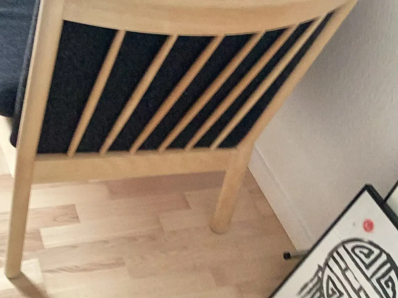 Billede 1 - Kvist tremmesofa  sæbebehandlet bøg.