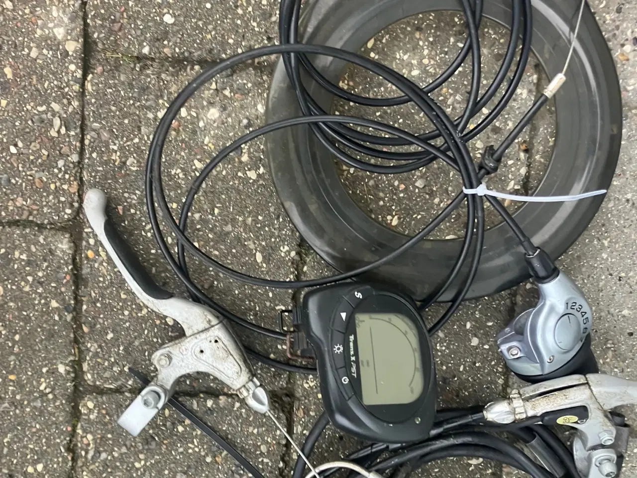 Billede 5 - Diverse dele til E-Fly elcykel