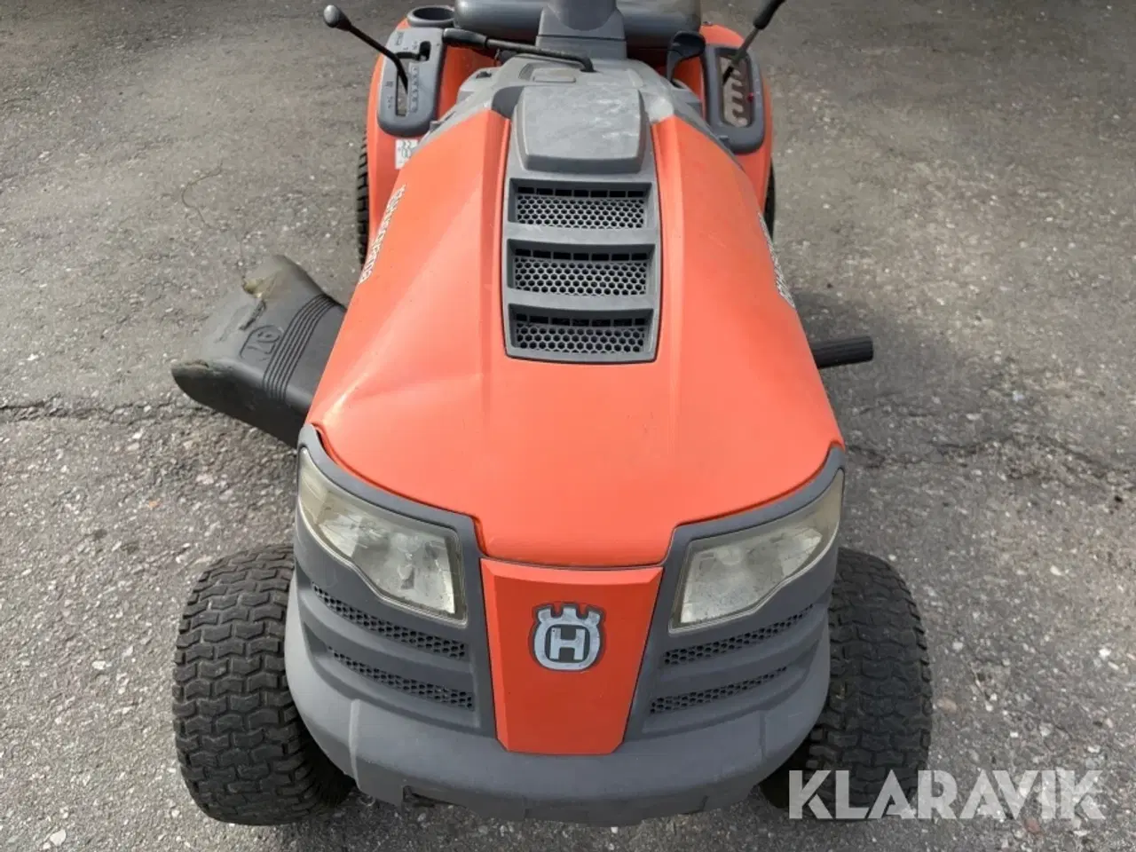 Billede 12 - Græsslåmaskine Husqvarna LT152