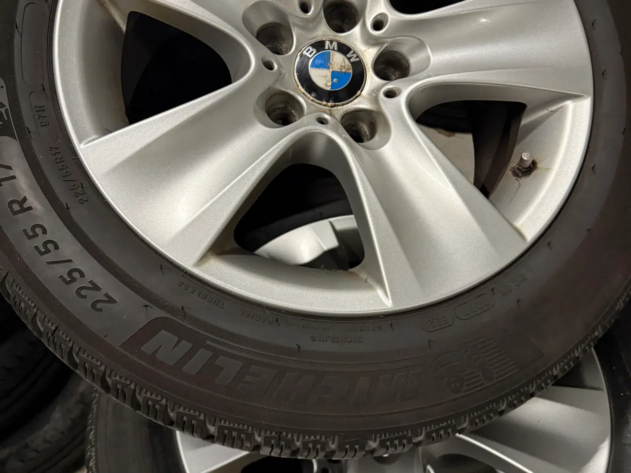 Billede 4 - Diverse dæk med fælg