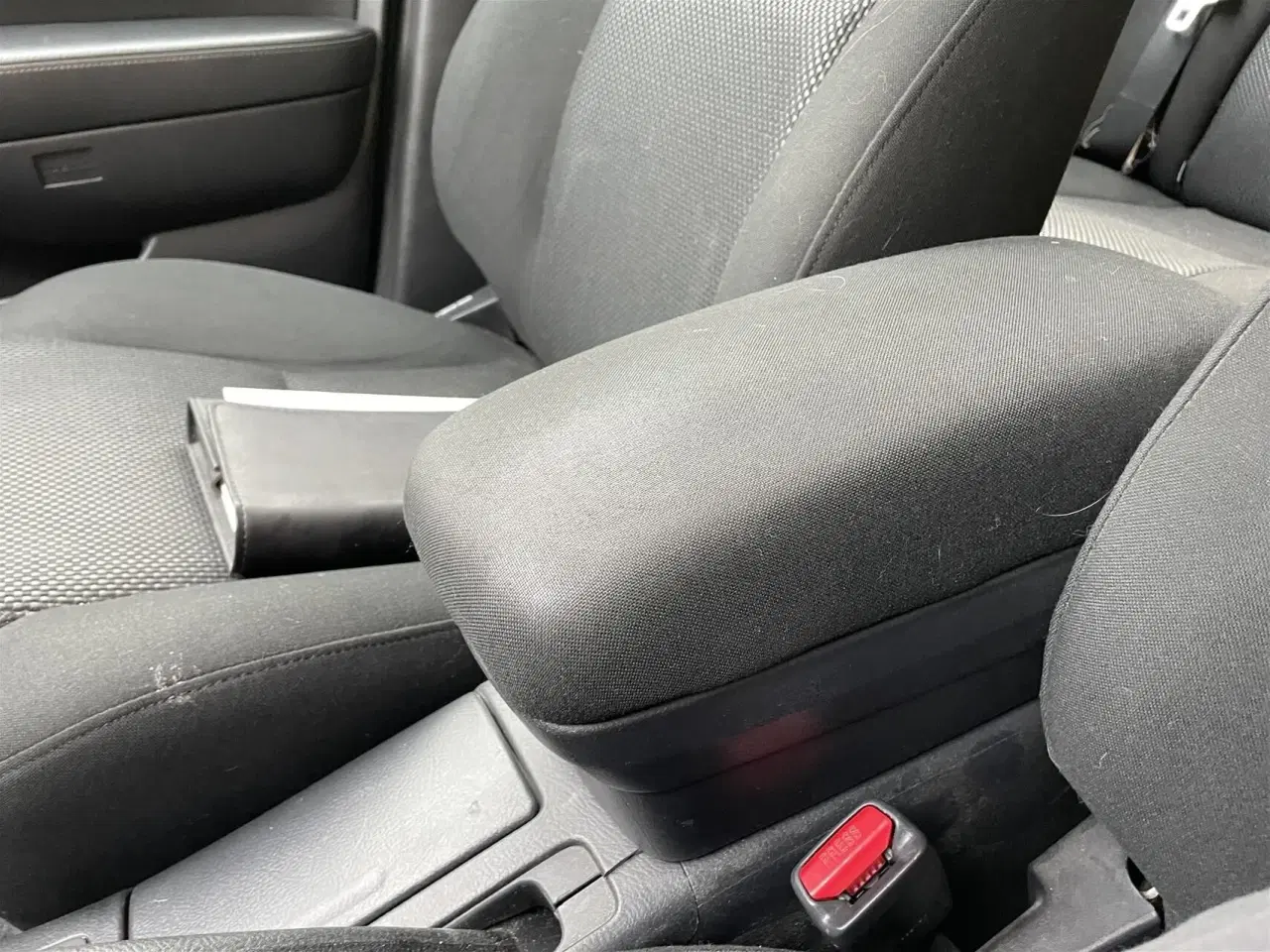 Billede 13 - Toyota Avensis 2,0 Linea Sol 147HK Stc