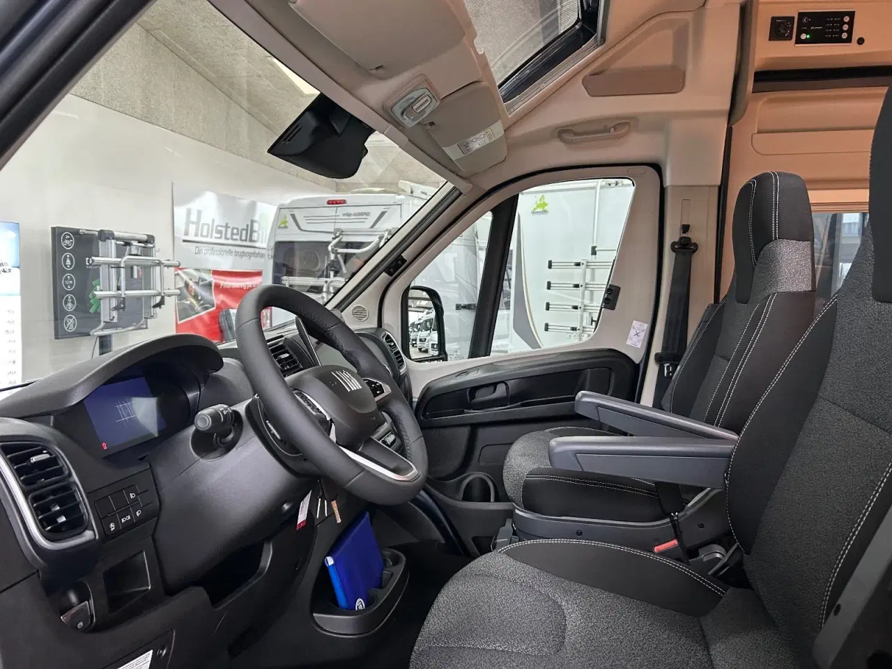 Billede 6 - Carado CV640 PRO+ 2,3 JTD 140 aut.