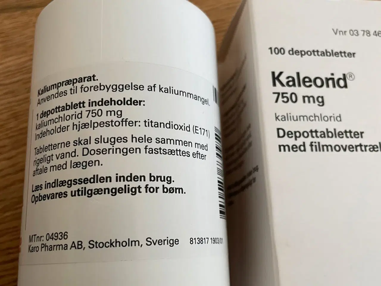 Billede 3 - 4 dåser/550 stk. Kalk tilskud  