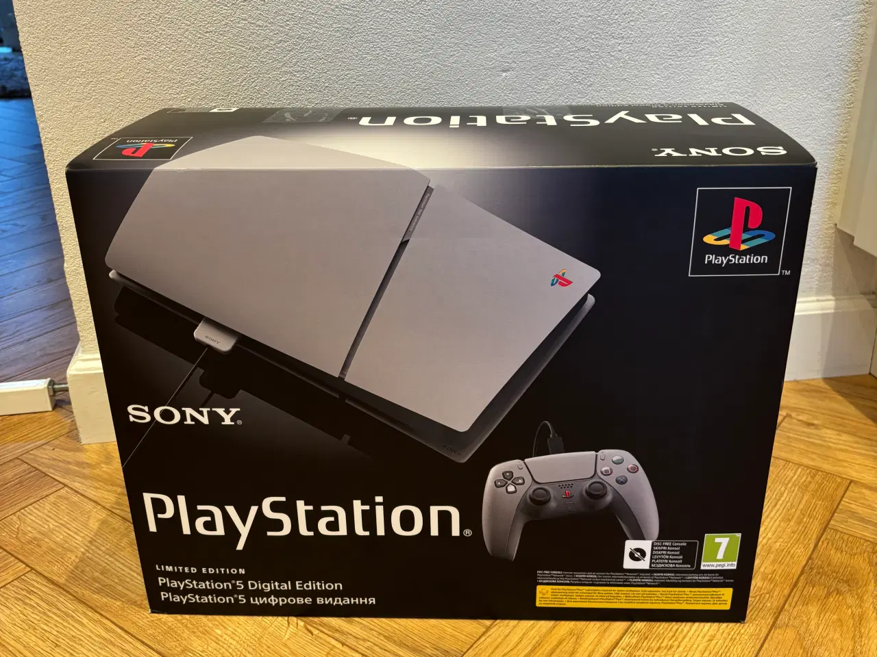 Billede 2 - Playstation 5 30th anniversary