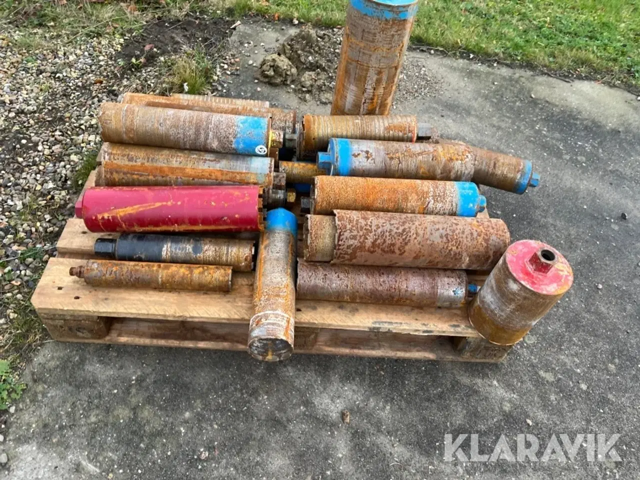 Billede 2 - Diverse bor ca 30 stk