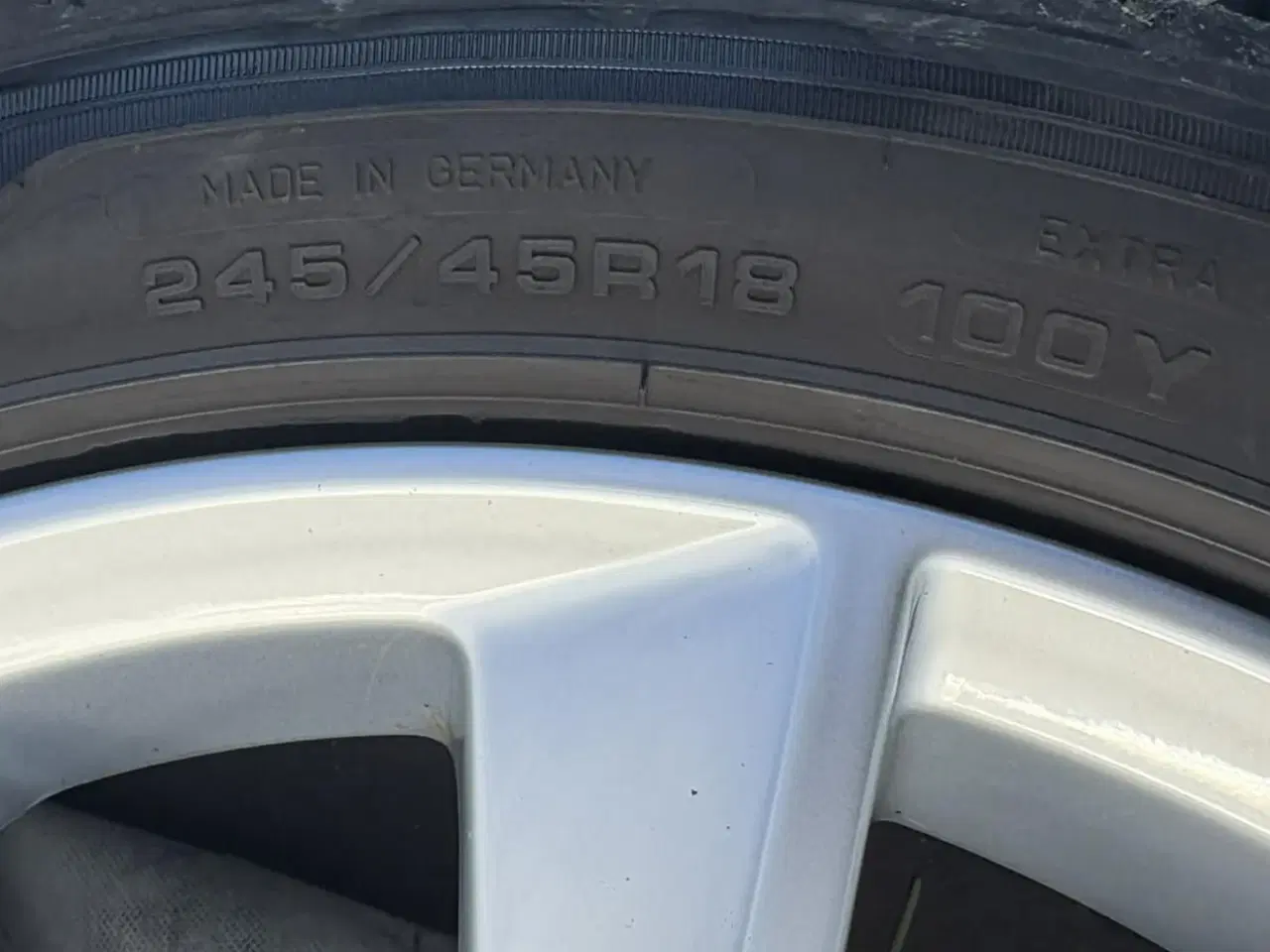 Billede 7 - Fine 5x108 Sommerhjul 245/45-18