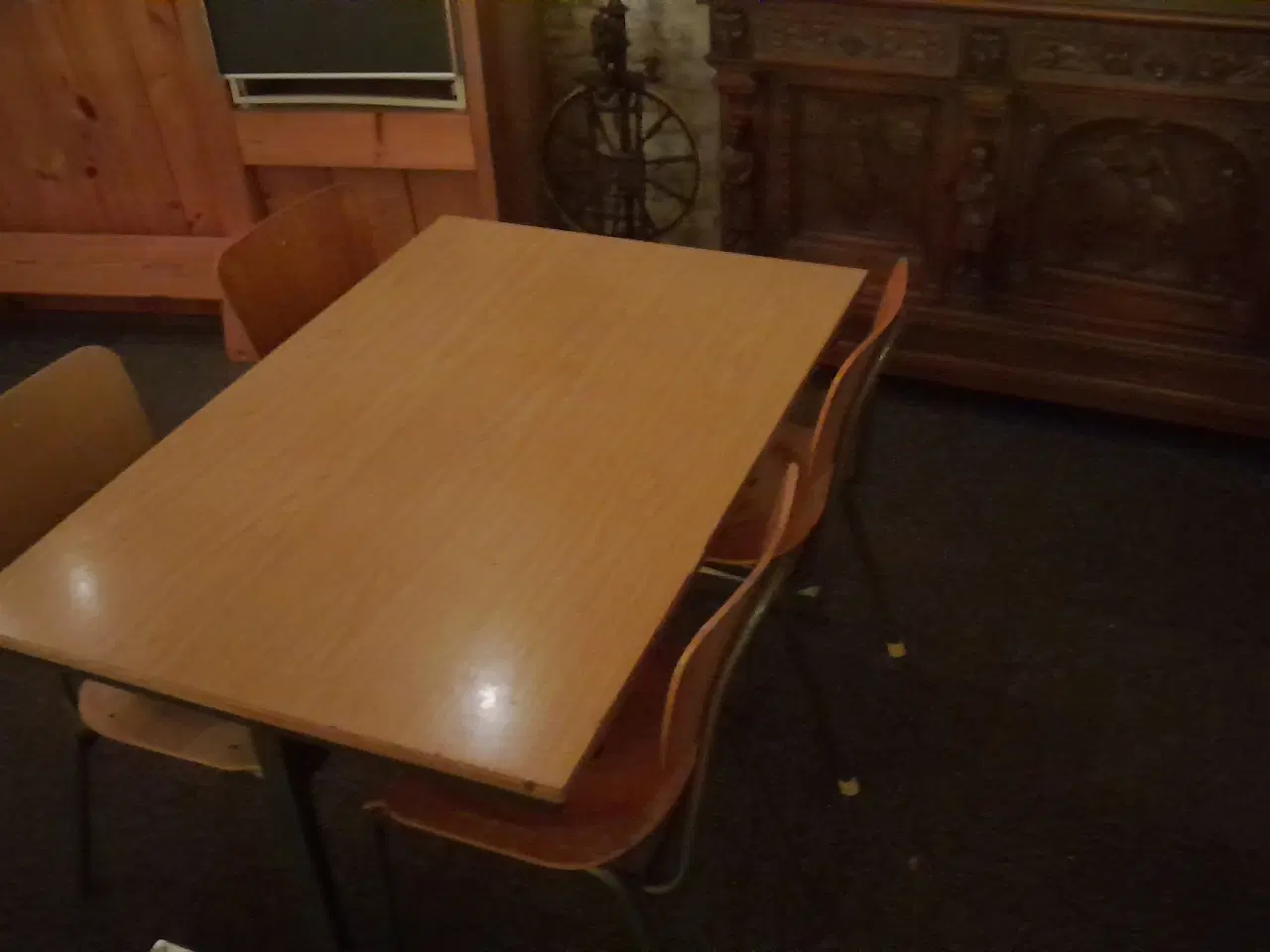 Billede 6 - Gildesal/ hobby/ krea borde