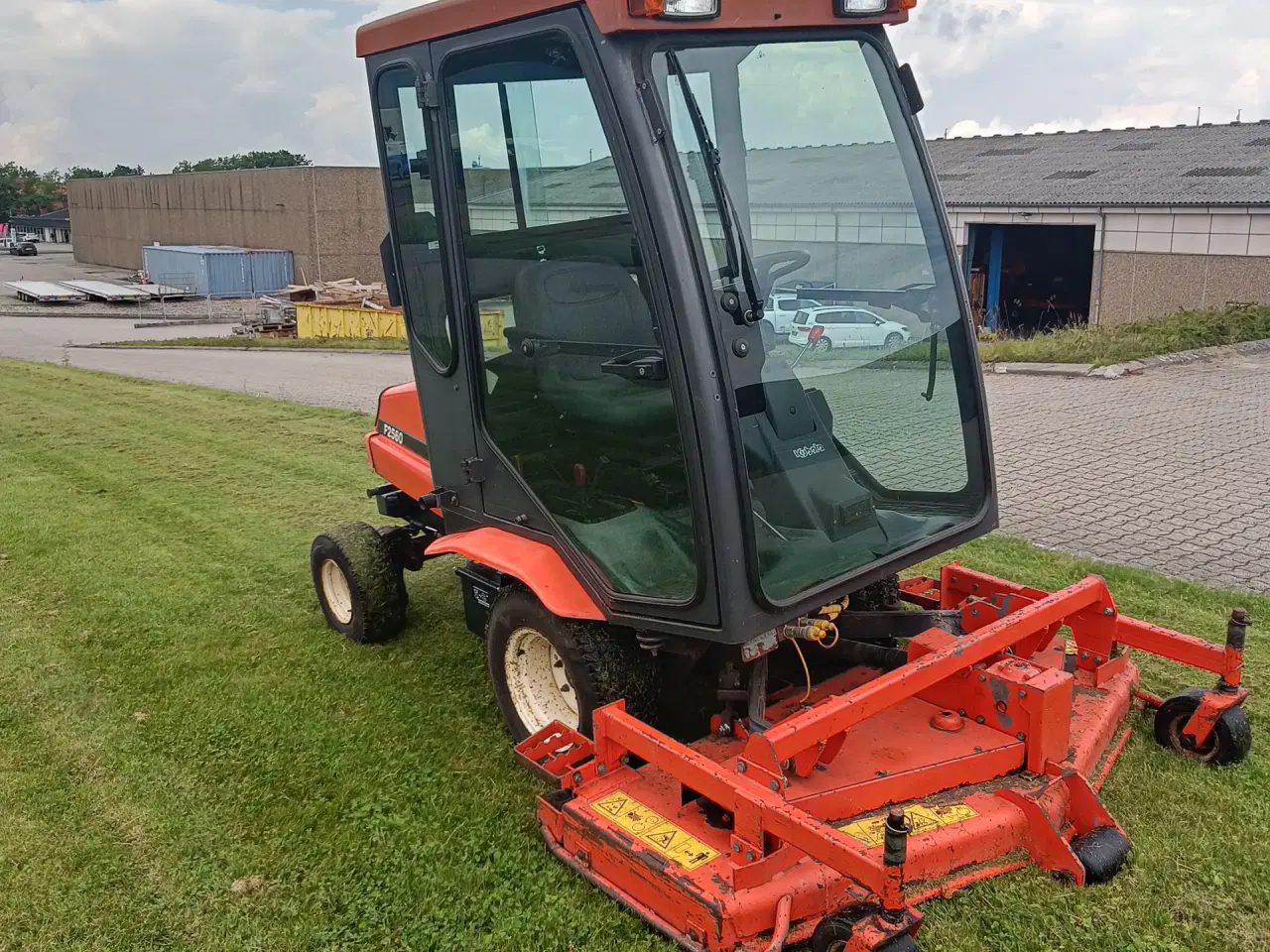 Billede 2 - Kubota F2560 plæneklipper 