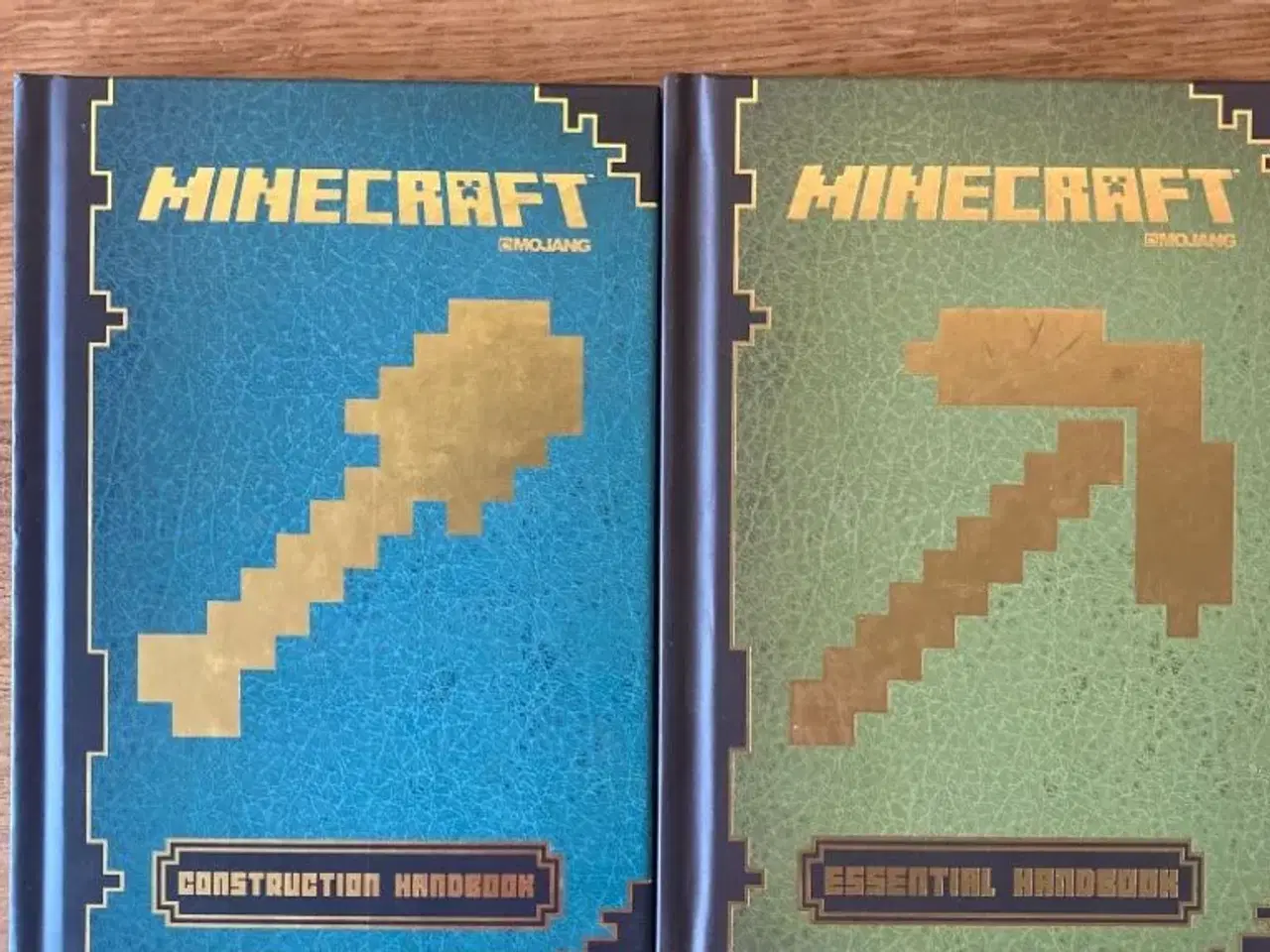 Billede 1 - Minecraft bøger på engelsk