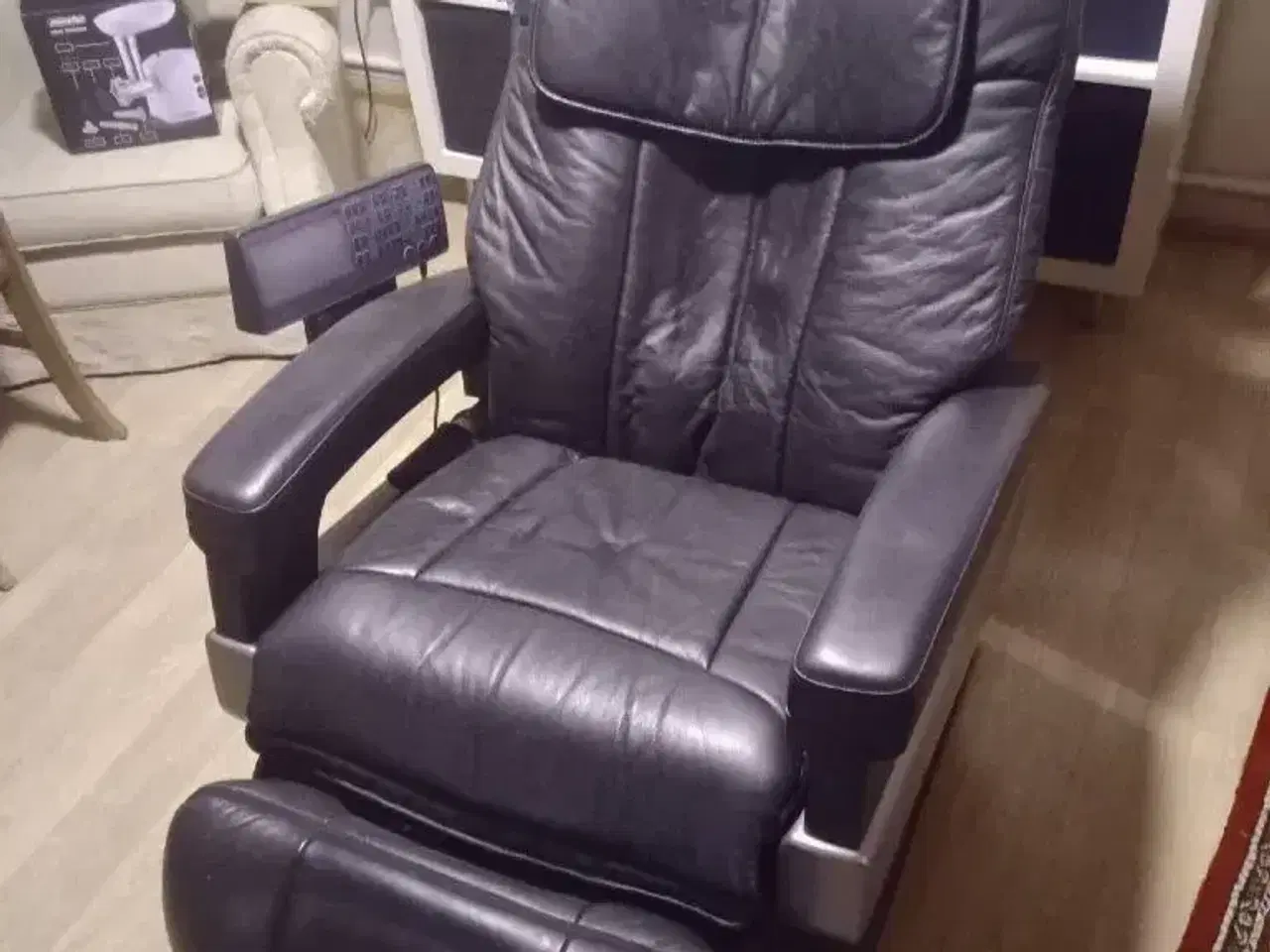 Billede 1 - Lomax Massagestol med ozongenerator.