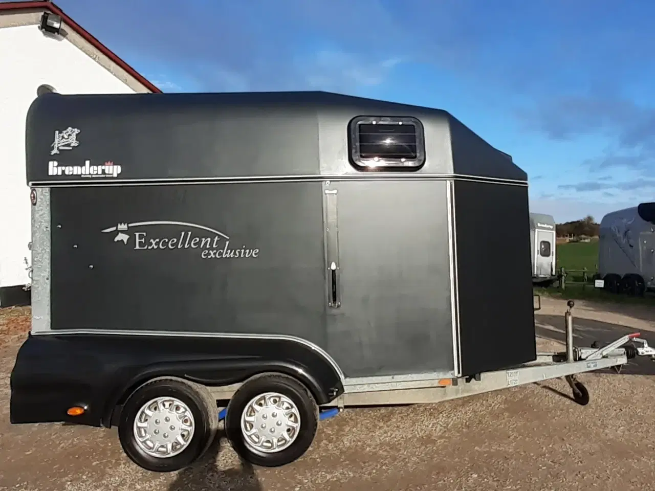 Billede 1 - Brenderup Exelent