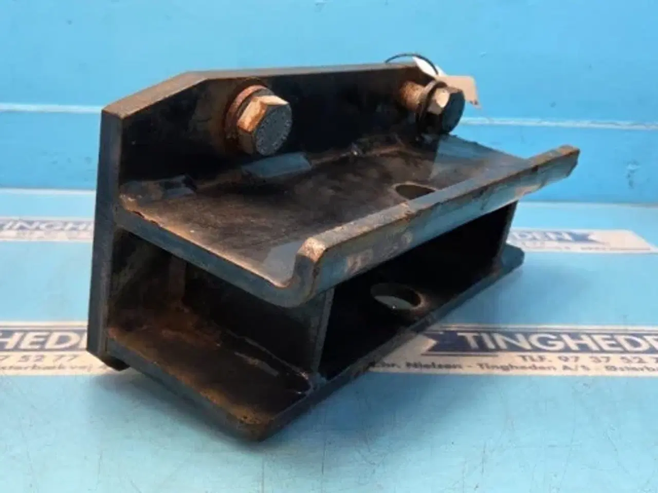 Billede 8 - New Holland TN95F Frontvægt Base 5177528