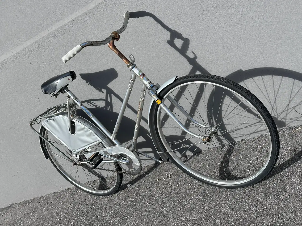 Billede 3 - Flot grå retro damecykel, Cyrus Deluxe med masser 